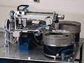 Handling- und Montagemaschine für Hörsysteme